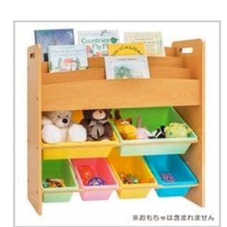 本棚とおもちゃ箱