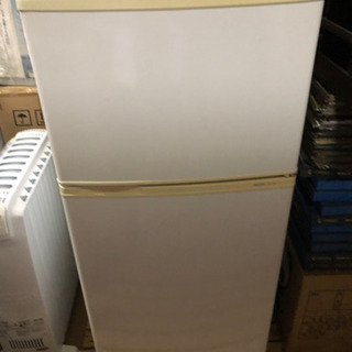 冷蔵庫　110Lノンフロン直冷式冷凍冷蔵庫
