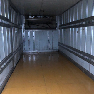 コンテナ 色々あります 4t 2t 倉庫になります！