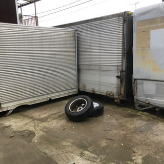 コンテナ 色々あります 4t 2t 倉庫になります！