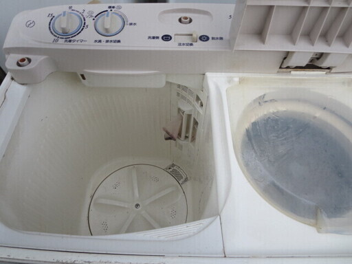 SANYO二槽式洗濯機5.5キロ　夜8時半まで営業中！