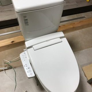 LIXIL製トイレあげます。