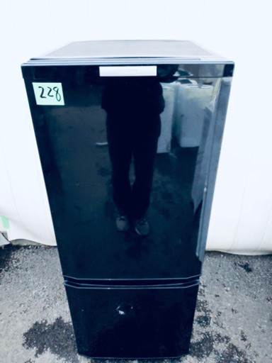 228番 MITSUBISHI✨ノンフロン冷凍冷蔵庫❄️  MR-P15X-B‼️