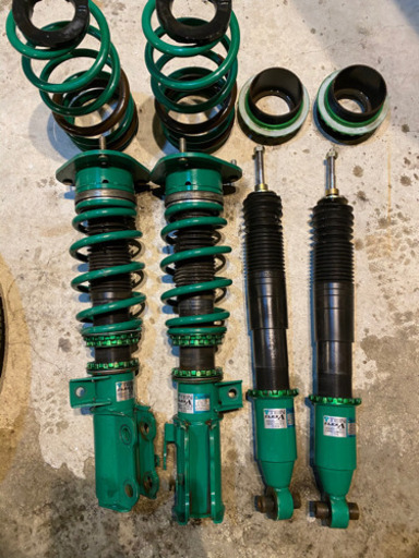 TEIN テイン flex a 車高調 プリウスα