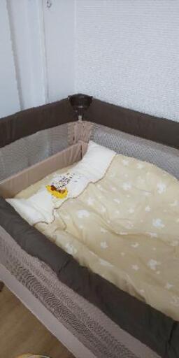 【取引中です】アップリカ ココネル ベビーベッド