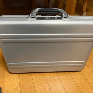 神奈川県の中古ゼロハリバートンが無料 格安で買える ジモティー 神奈川県の中古ゼロハリバートンが無料 格安で買える ジモティー
