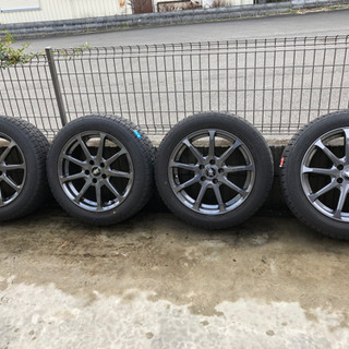 スタットレスタイヤ ホイールセット225/50R17（別出品サイトにて交渉中