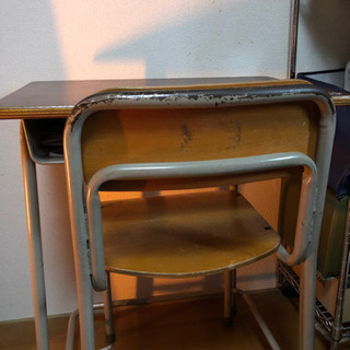 小学校の懐かしい机
