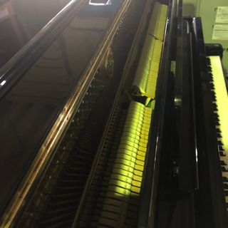 ハイエンドセミグランドタイプ/ KAWAI K70 2001年式 アップライトピアノ