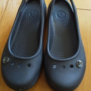 crocs  c13  19センチ ブラック