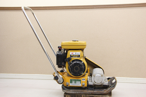 大旭建機 タイキョク ユニプレート プレートランマー ストア TPD-60E  