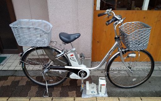 Panasonic ViVi DX 26吋電動アシスト自転車 リチウムイオン8Ahバッテリー＋充電器/シルバー