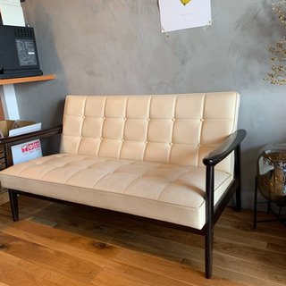 カリモク60 Kチェア 2シーター スタンダードアイボリー