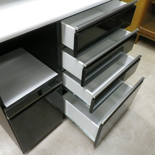 リサイクルショップ ☆ 福岡 モダン レンジボード ニトリ キッチンボード 食器棚 ポスティア ハイカウンター エナメル モイス スチーム対応 福岡市　原