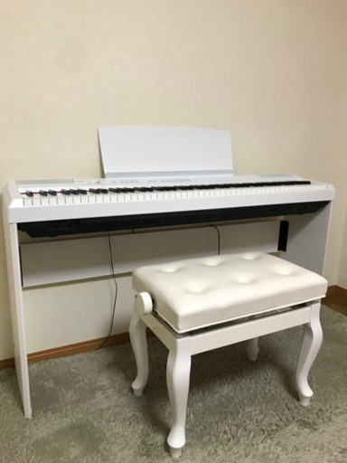 ピアノスタンド＋椅子【白】 Amazon.co.jp: Carina キーボードスタンド + 椅子 セット X型 高