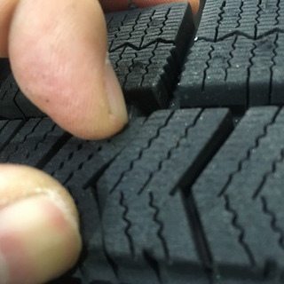 ブリジストン　スタットレス  VRX  175 65R 15 ４本ホイールセット