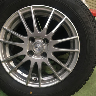 ブリジストン　スタットレス  VRX  175 65R 15 ４本ホイールセット