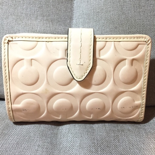 Coach コーチ オプアート ソフトピンクエナメルレザー コンパクト折財布 Sips Tokyo 西大島の小物 財布 の中古 古着あげます 譲ります ジモティーで不用品の処分
