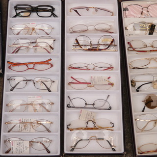 メガネ・めがね・眼鏡・大量・新品が多いです。引き取り限定でお願い...