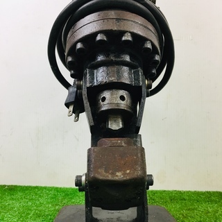 亀倉精機 AP-2N パンチャー【リライズ野田愛宕店】【店頭取引限定】【中古品】1点限り早い者勝ち！管理番号ITZOBJJ9J7YG