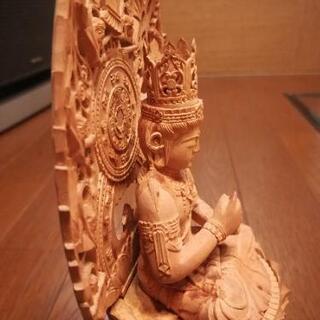 仏像　柘植（ツゲ）製　上彫り 八角飛天　大日像