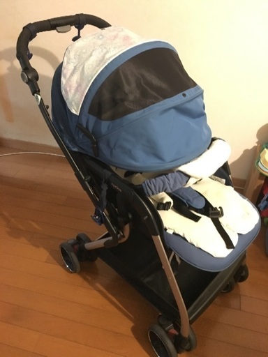 2月中までの期間限定出品になります！アップリカ対面式バギー、ベビバス、エルゴ、ベビーフードボウルなどセットでお譲りします。