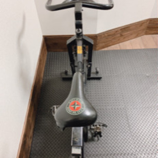 シュウイン　エアロバイク　トレーニング　