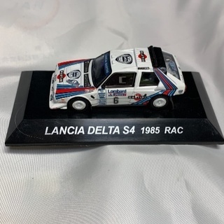 1/64 CM's LANCIA DELTA S4 ミニカー