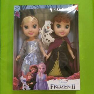Frozen2(アナと雪の女王2)のエルサとアナのお人形セット