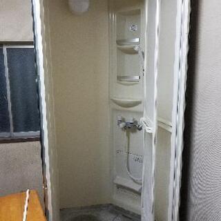 簡易シャワー室