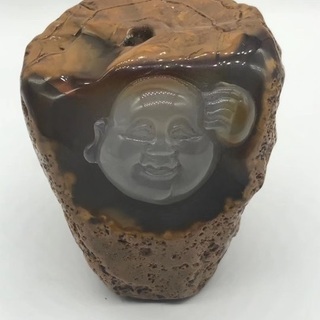 珍しい石の置物