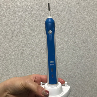 取引中Braun oralB 電動歯ブラシ
