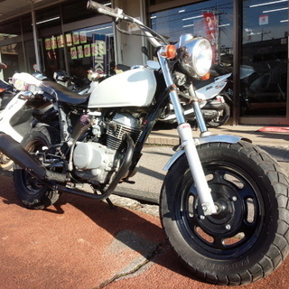 NO.3061　エイプ５０ （ＡＰＥ） クラッチ付き５速ミッション車　アルミフェンダー　スカチューン　ホワイト　☆彡 NO.3061 エイプ50 （APE） クラッチ付き5速ミッション車 アルミ