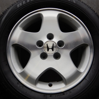 ラグレイト純正 16インチ スタッドレスタイヤ付き オデッセイへの