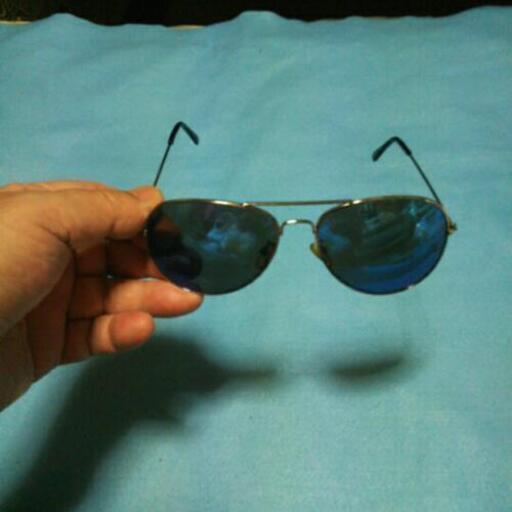 青いレンズのサングラス スニーカー好き 福岡の靴 バッグの中古あげます 譲ります ジモティーで不用品の処分