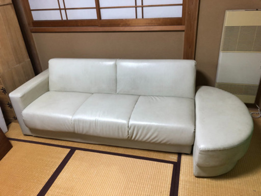ソファーベッド　オットマン付き