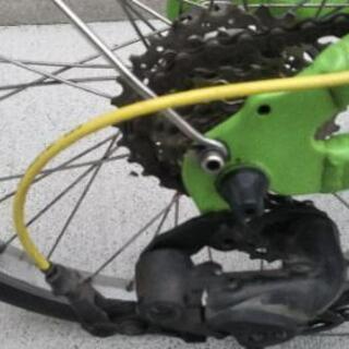 ルイガノ、ミニベロ後ろタイヤとサドルが新品