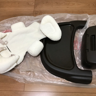 取引相談中】 コンビ ハイローチェア