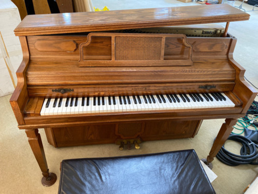 【★安心の定価販売★】 アップライトピアノ　KIMBALL製　デザイナーズコレクション 鍵盤楽器、ピアノ