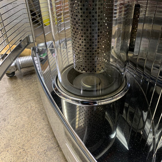 美品　トヨトミ 半密閉式石油ストーブ　HR-650F 煙突ストーブ