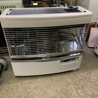美品 トヨトミ 半密閉式石油ストーブ HR-650F 煙突ストーブ
