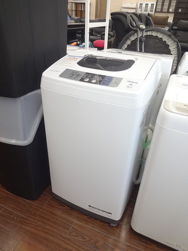 札幌 引き取り 日立/HITACHI 洗濯機 5kg 2018年製 NW-50B 単身 一人暮らしに