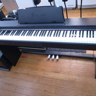 カシオ Ｐｒｉｖｉａ 電子ピアノ ＰＫ-375ＢＫ 2012年製...