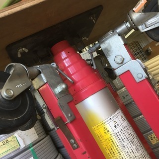 KISHIDEN LM400 高所荷揚げ機　リフトマン 気圧アッパー【リライズ野田愛宕店】【店頭取引限定】【中古品】1点限り早い者勝ち！