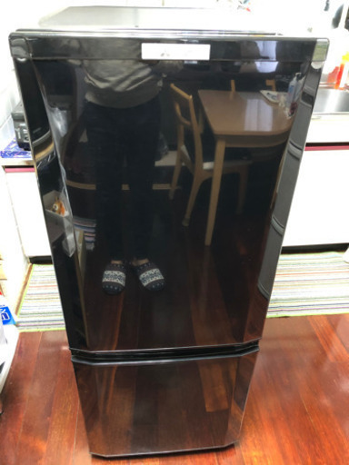 買い手、決まりました。　冷蔵庫　146L{冷凍室46L、冷蔵室100L}