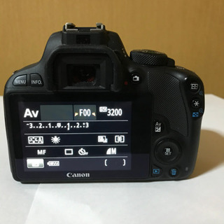 Canon EOS  kiss  X7
