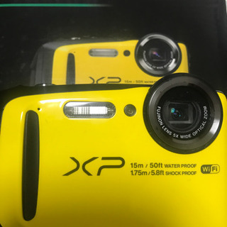 FUJIFILM FINEPIX xp90