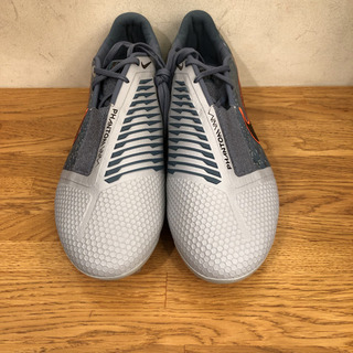 ナイキ　ファントムヴェノム　FG