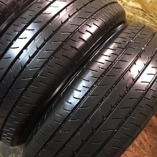YOKOHAMA/BluEarth E51 215/65R16 18年製 バリ溝夏タイヤ アルファード 