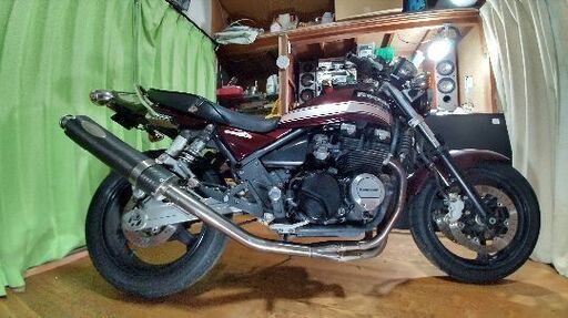 埼玉県富士見市からゼファーχ05年式